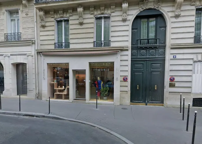 Appartement 3br Georges V Champs Elysee Paris
